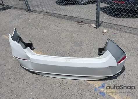 2018 Honda Accord Ex-L из США, поврежденный, VIN 1HGCV1F57JA030696